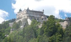 Burg Hohenwerfen2.jpg